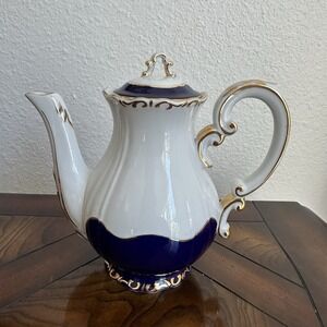 Zsolnay Hungary Pompadour III Teapot 6.75 Inch Cobalt Blue 18kt‎ Gilded Signed